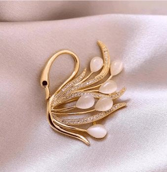 Brooch